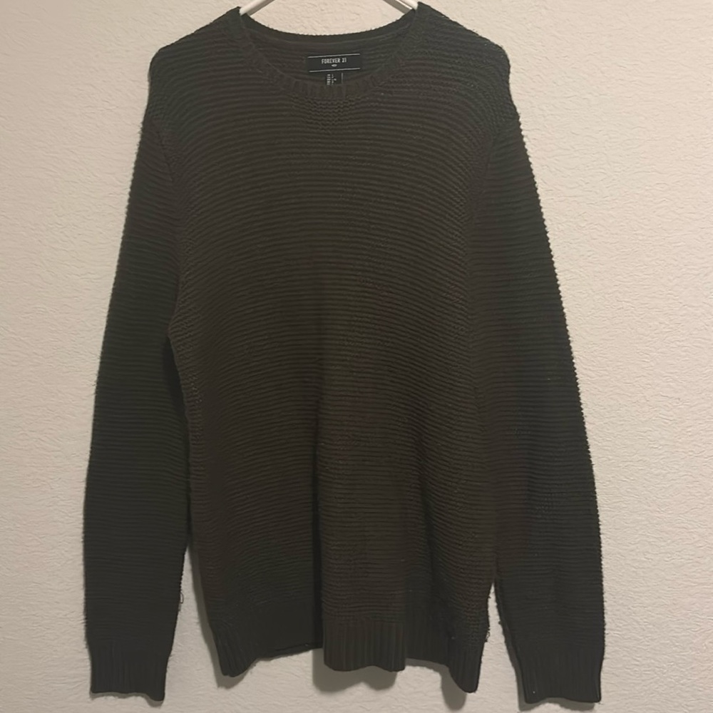 FOREVER 21 CREWNECK SWEATER in OLIVE GREEN